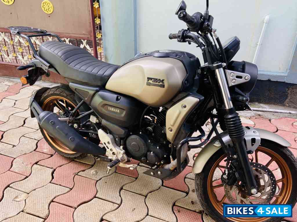 Yamaha FZ-X