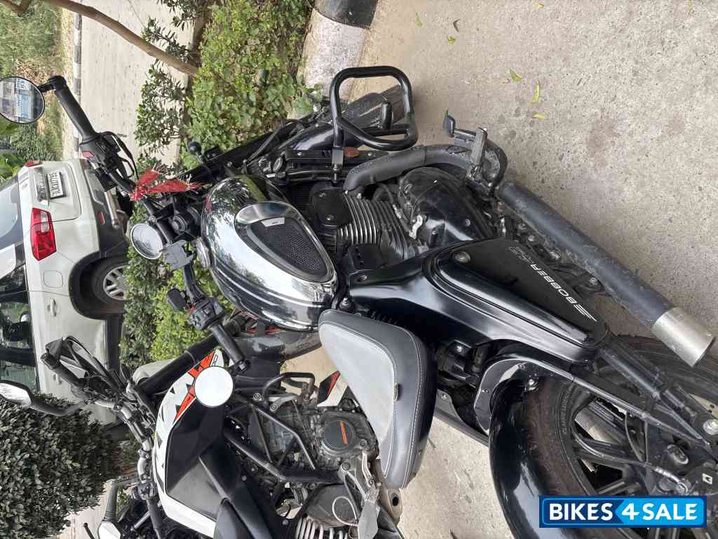 Mirror Black Jawa 42 Bobber Black Mirror