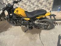 Royal Enfield Guerrilla 450