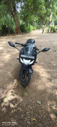 Grey Suzuki Gixxer SF 250 BS6