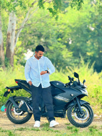 Grey Suzuki Gixxer SF 250 BS6