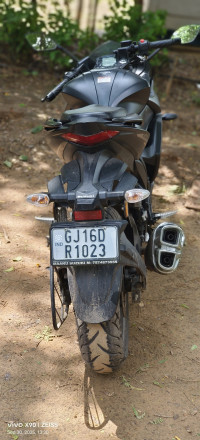 Grey Suzuki Gixxer SF 250 BS6