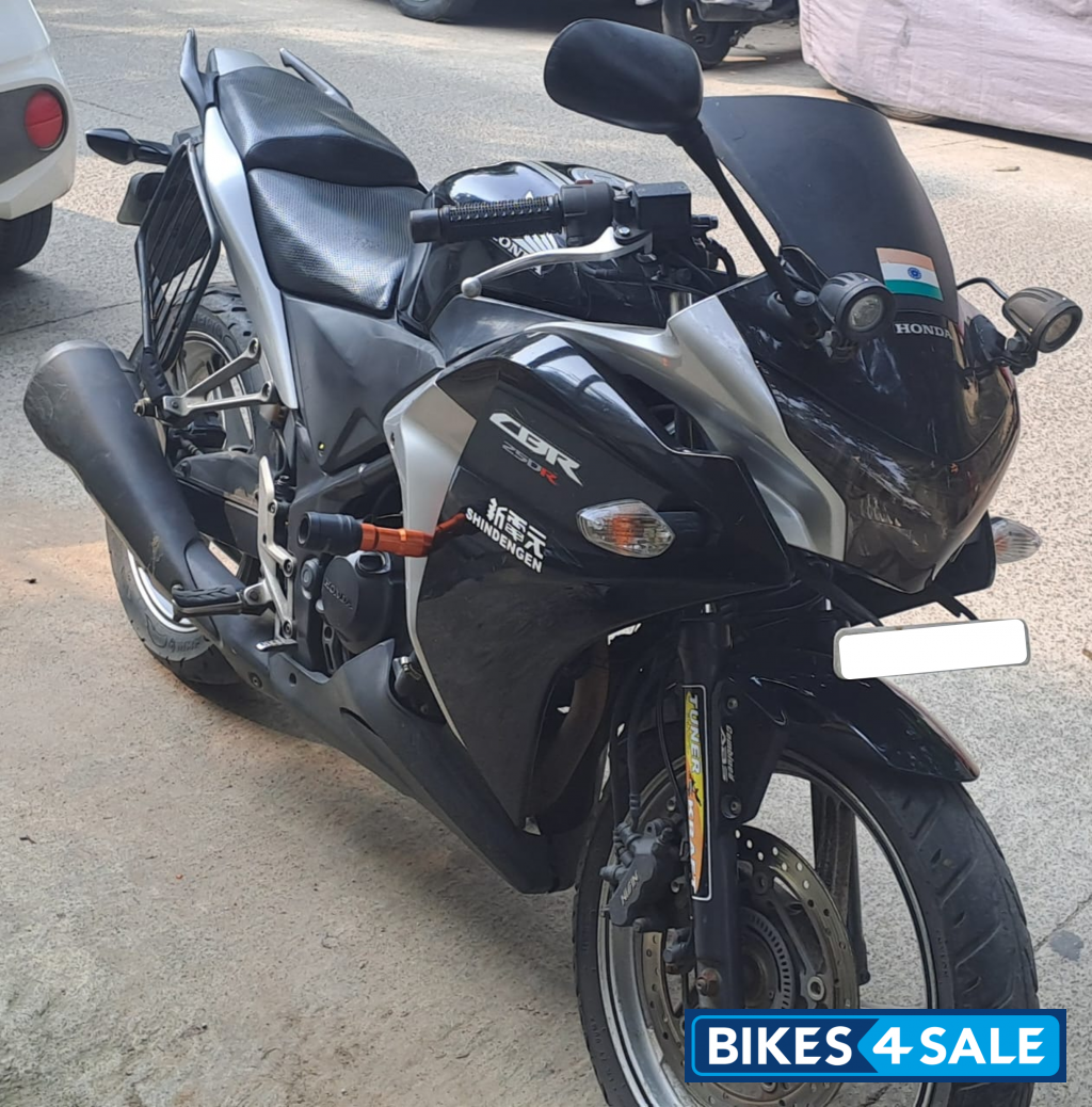 Honda CBR 250R ABS