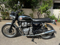 Glitter And Dust Chrome Royal Enfield Interceptor 650 Twin