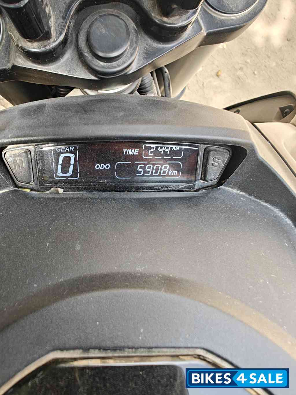 Bajaj Dominar 400 ABS BS6