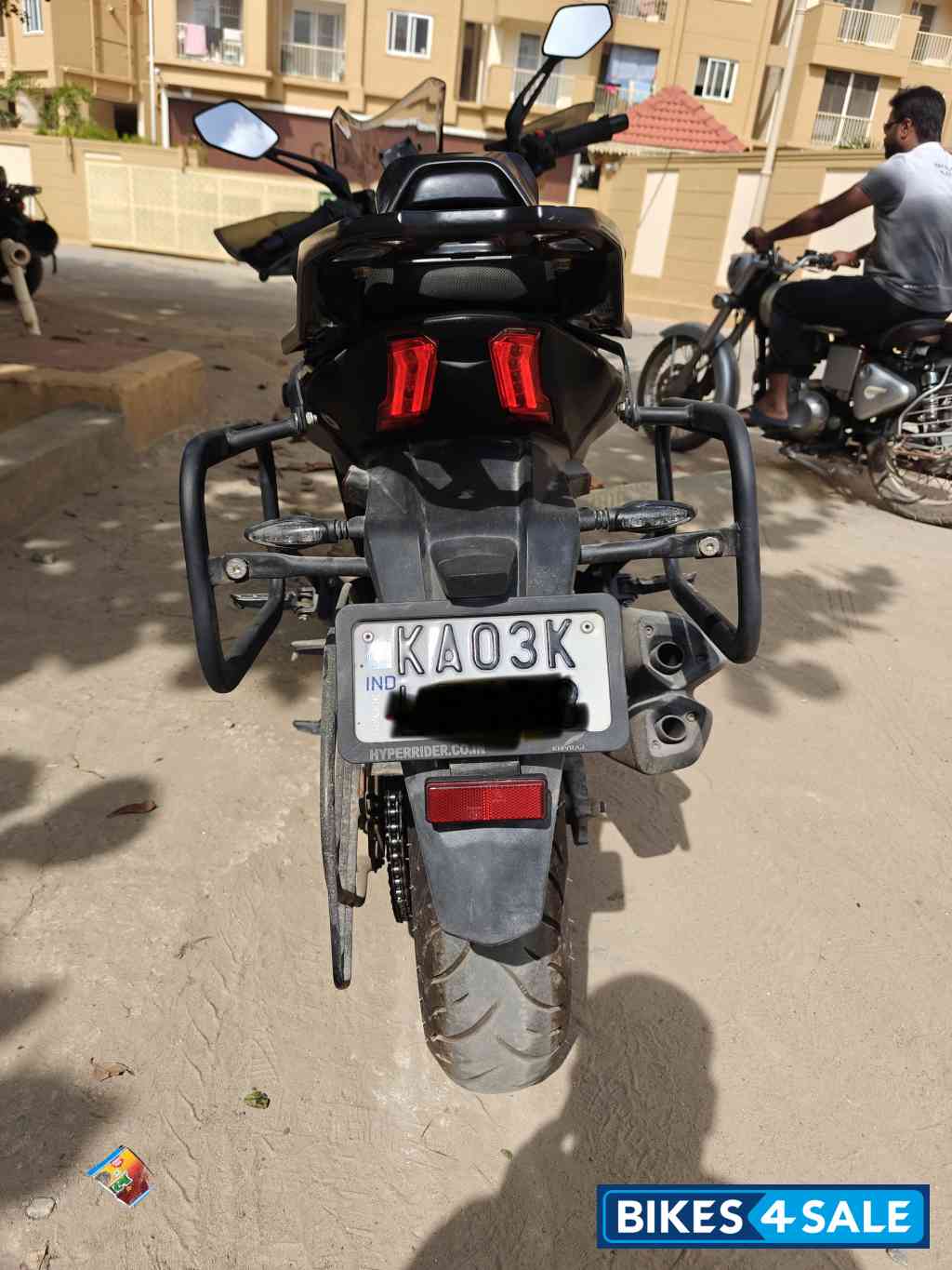 Bajaj Dominar 400 ABS BS6
