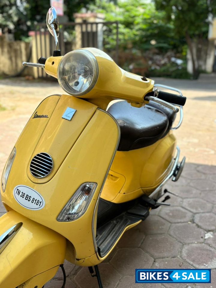 Vespa VXL 125
