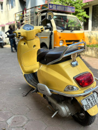 Vespa VXL 125