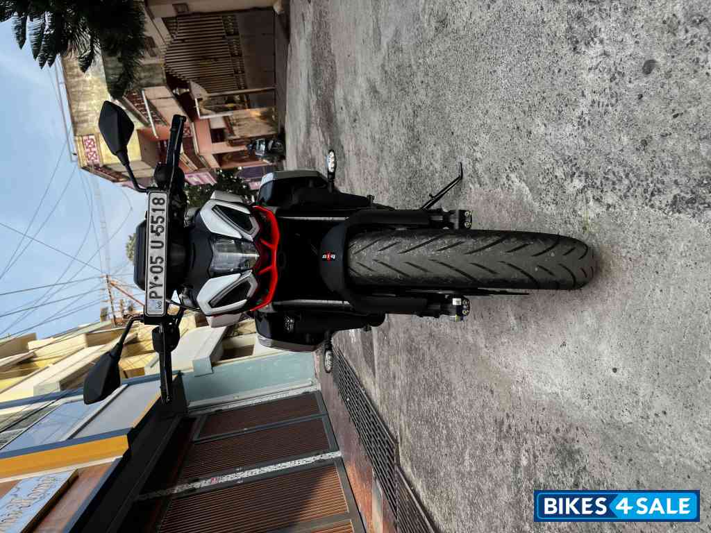 Puma White Aprilia Tuono 457