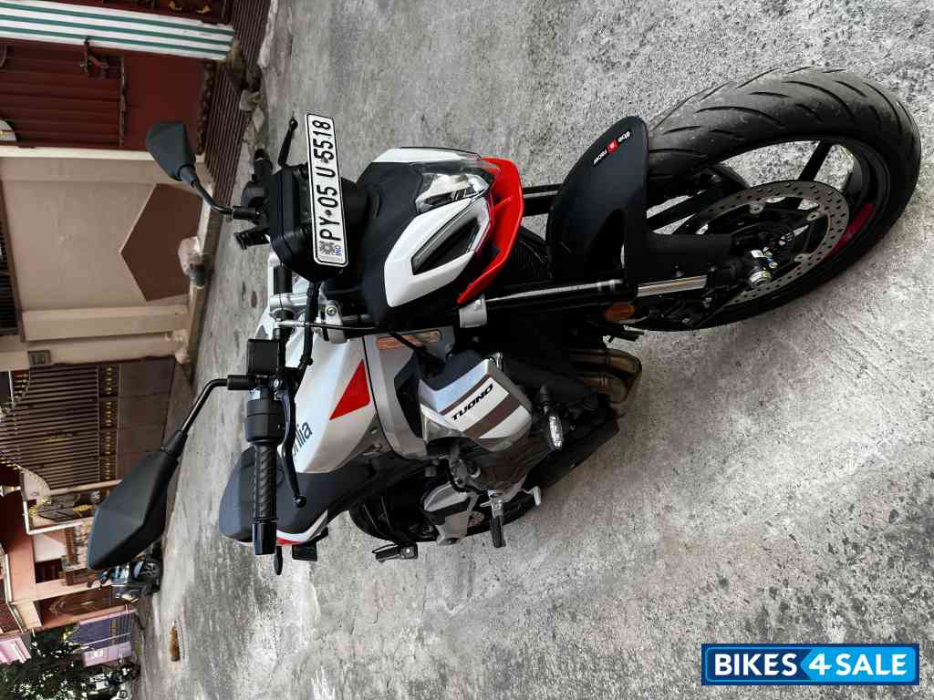 Puma White Aprilia Tuono 457