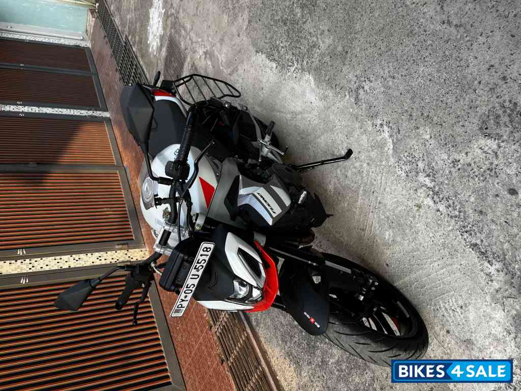 Puma White Aprilia Tuono 457