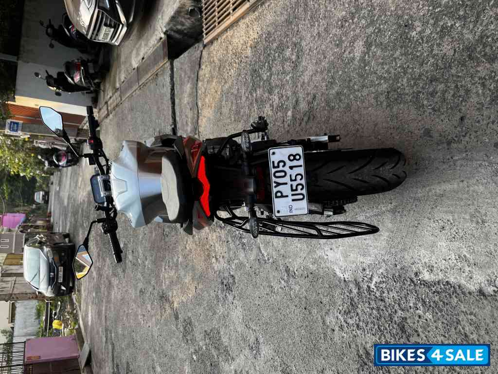 Puma White Aprilia Tuono 457