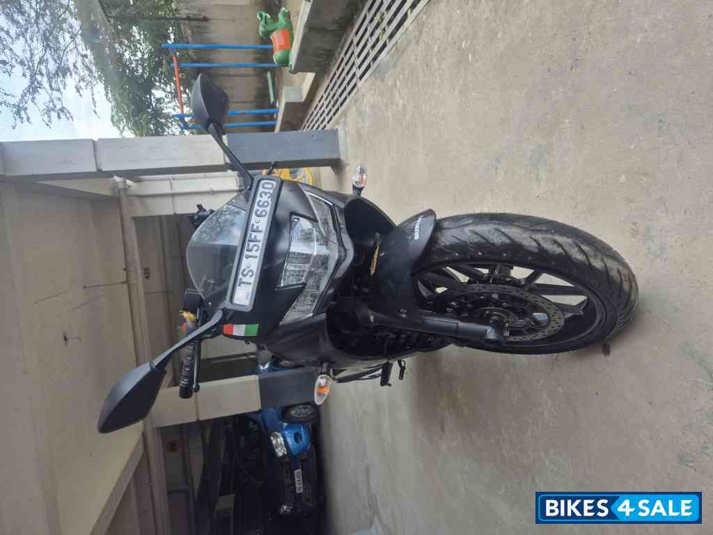 Suzuki Gixxer SF 250 BS6 Suzuki Gixxer SF 250 BS6