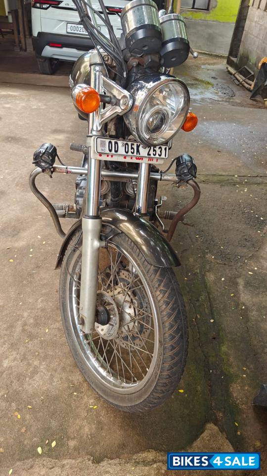 Grey Royal Enfield Thunderbird 350