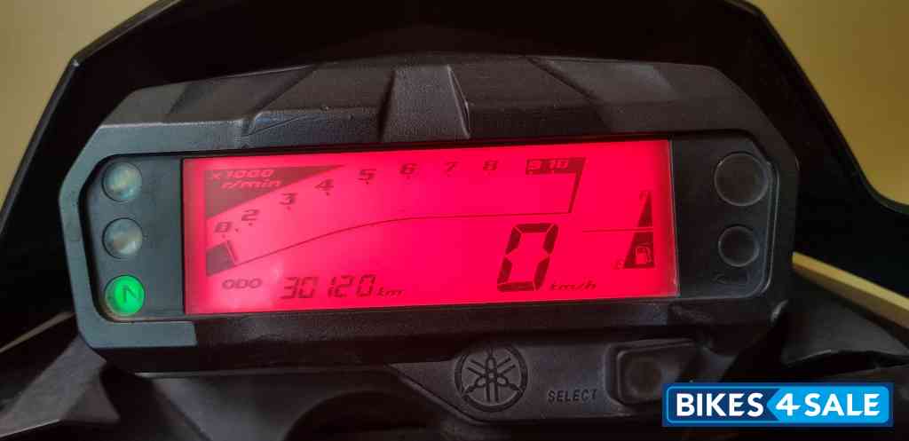 Black Yamaha FZ-S FI V2