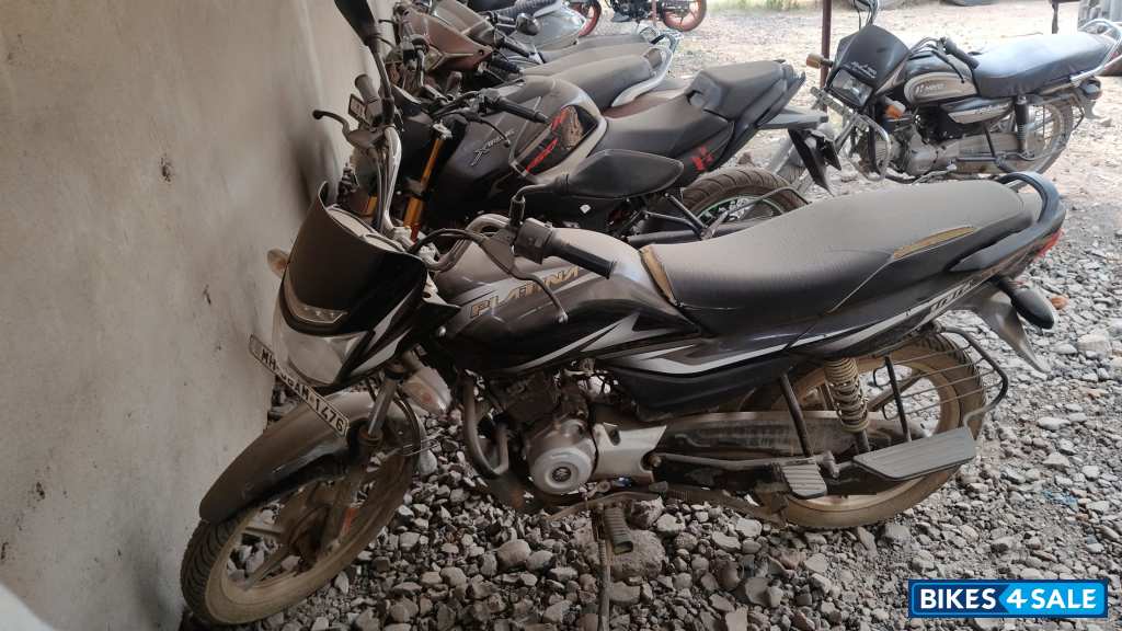 Bajaj Platina 100