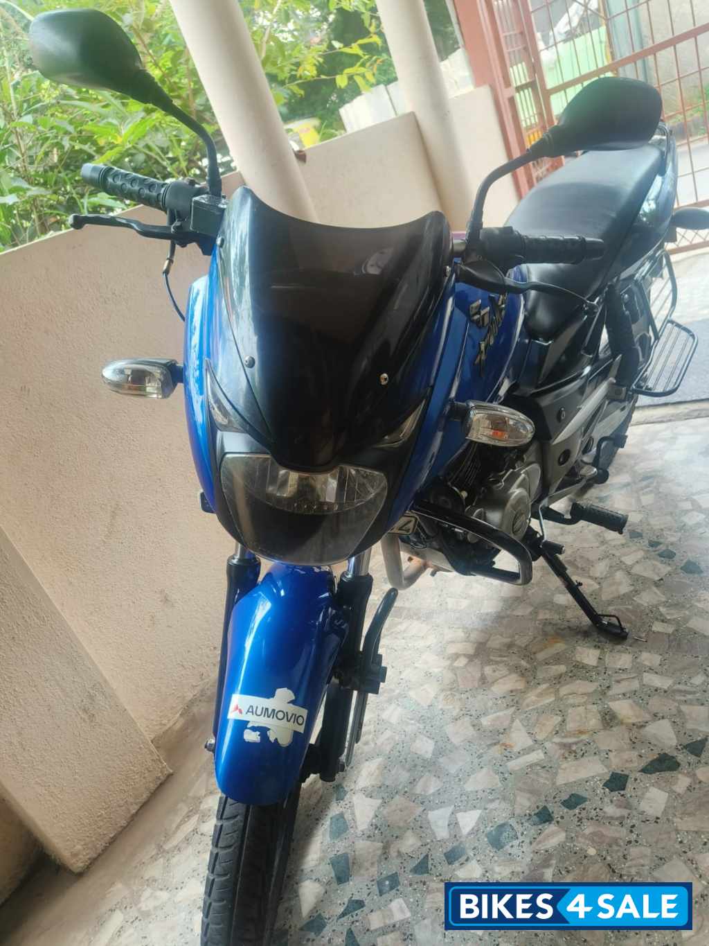 Blue Bajaj Pulsar 150 DTSi
