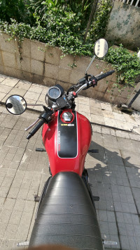 Red Honda CB350RS