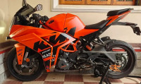 Exotic Orange KTM RC 390 GP
