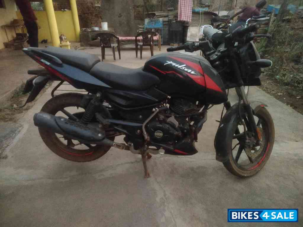 Bajaj Pulsar 125