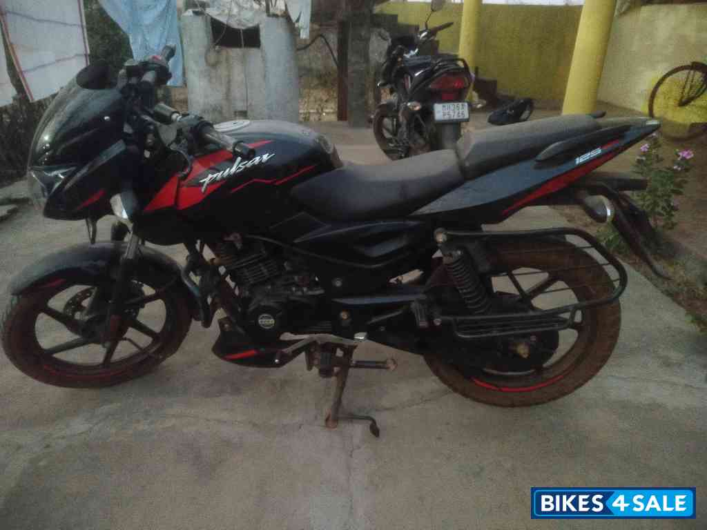Bajaj Pulsar 125