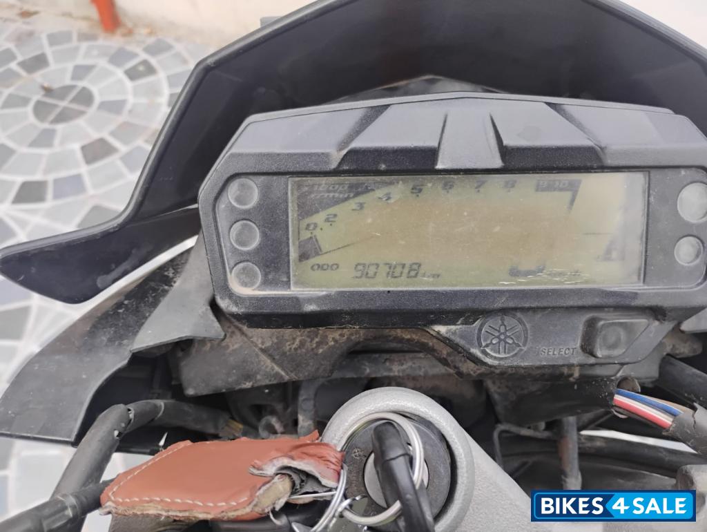 Blk/green Yamaha FZ-S