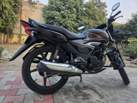Pearl Igneous Black Honda Shine 125 Disc OBD2