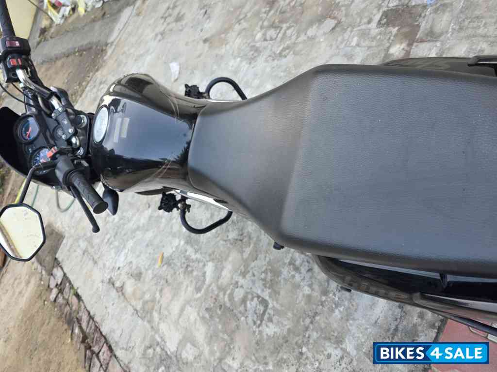 Pearl Igneous Black Honda Shine 125 Disc OBD2 Pearl Igneous Black Honda Shine 125 Disc OBD2