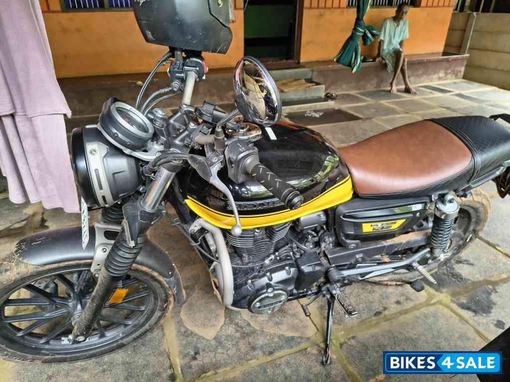 Honda CB350 DLX Honda CB350 DLX