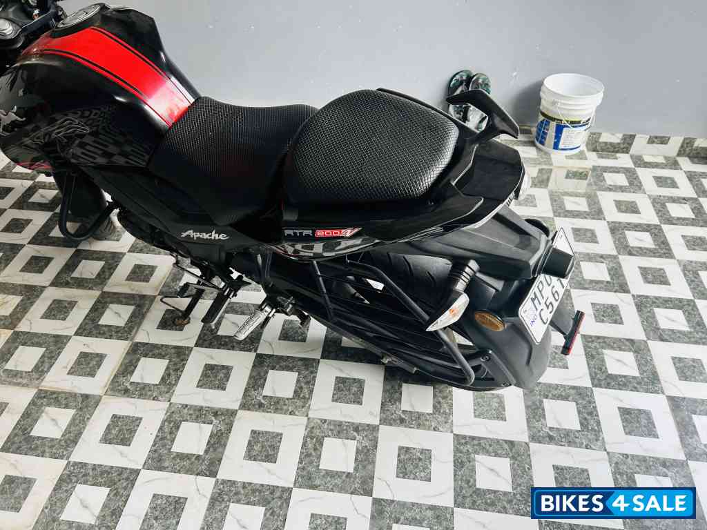 TVS Apache RTR 200 4V ABS TVS Apache RTR 200 4V ABS