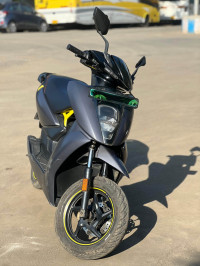 Z Black / Space Grey Ather 450X