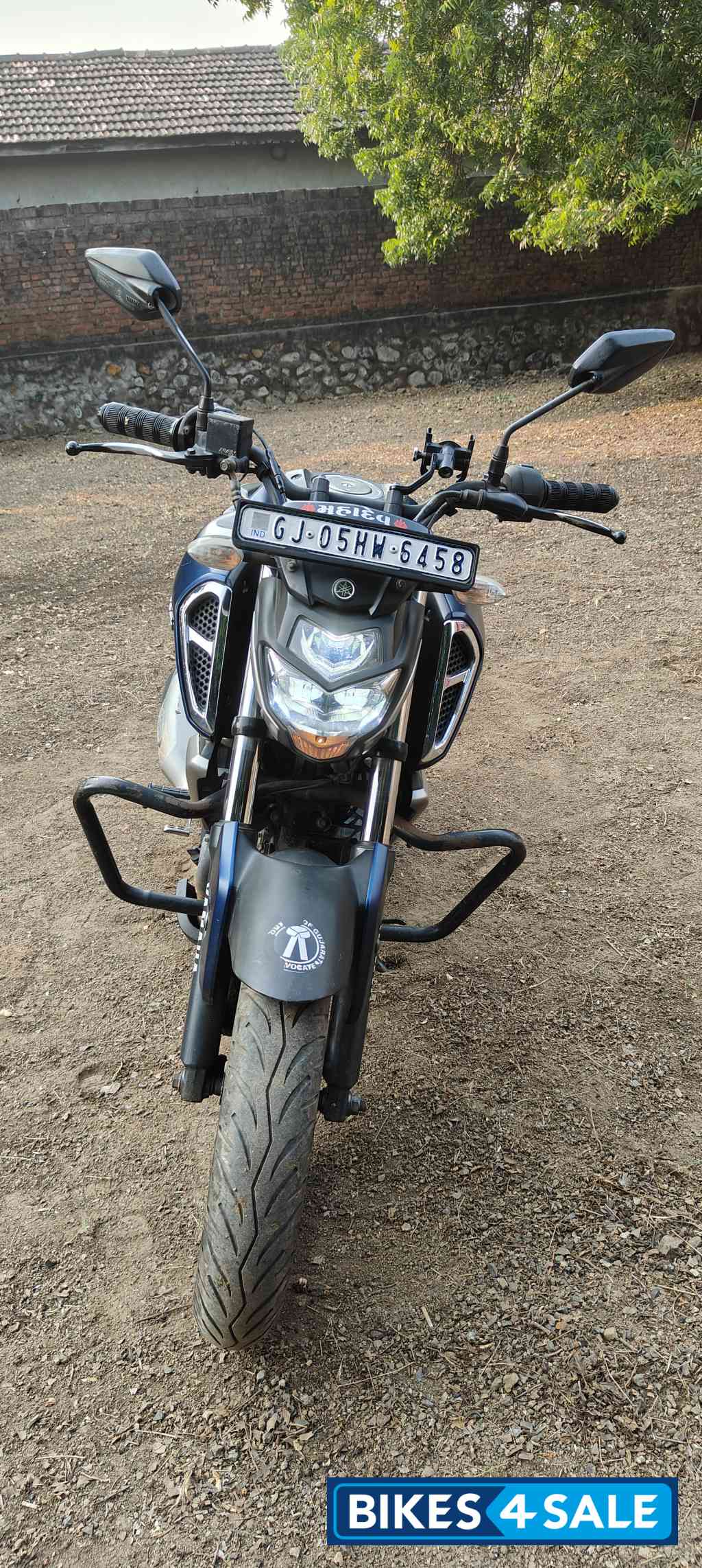 Blue Yamaha FZ-S FI V3