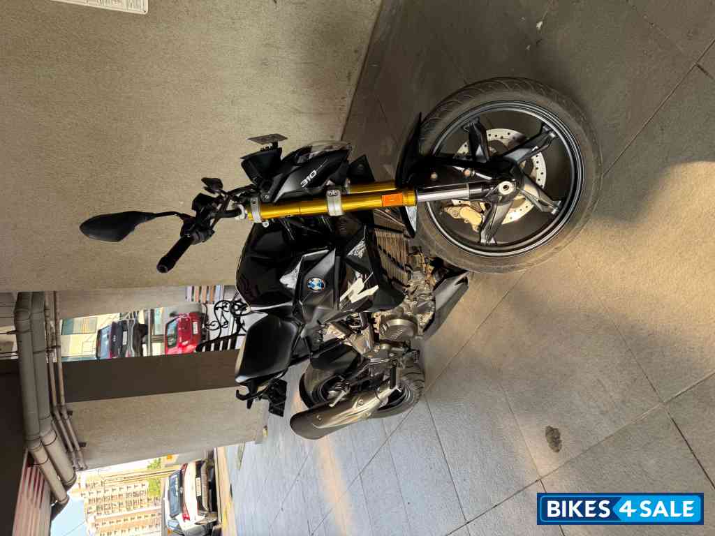 BMW G 310 R BMW G 310 R
