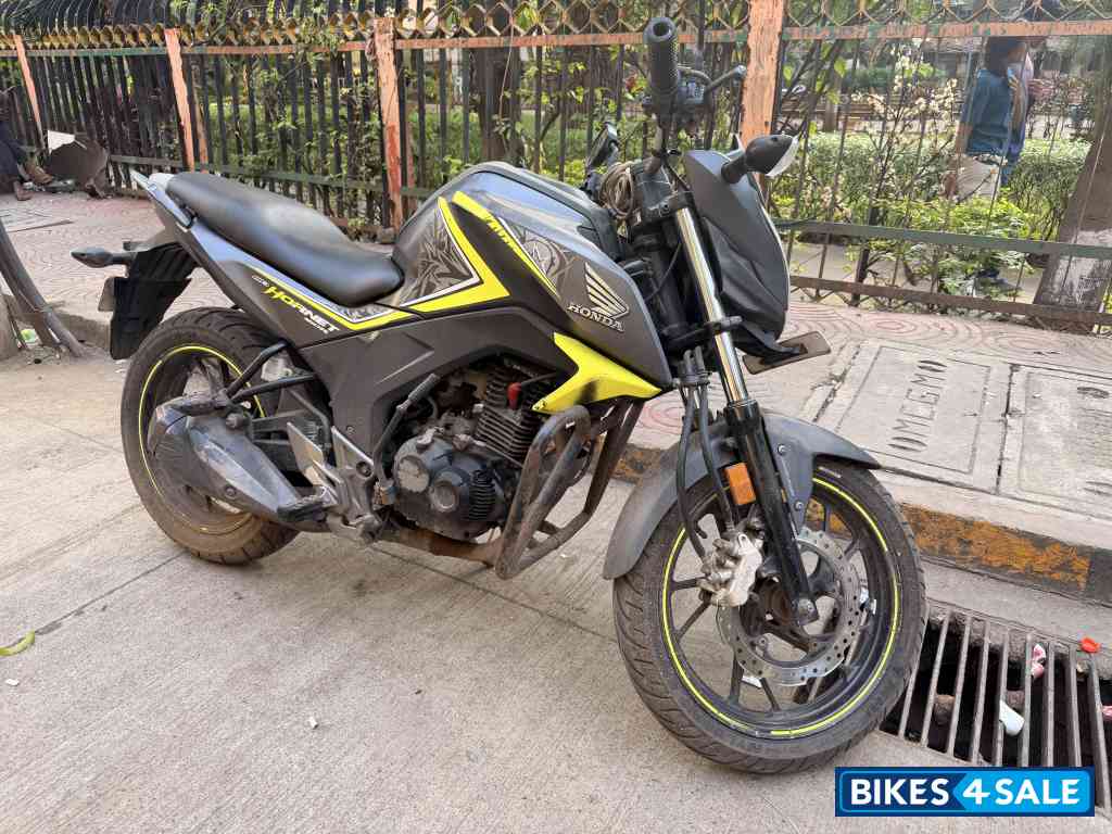 Honda CB Hornet 160R