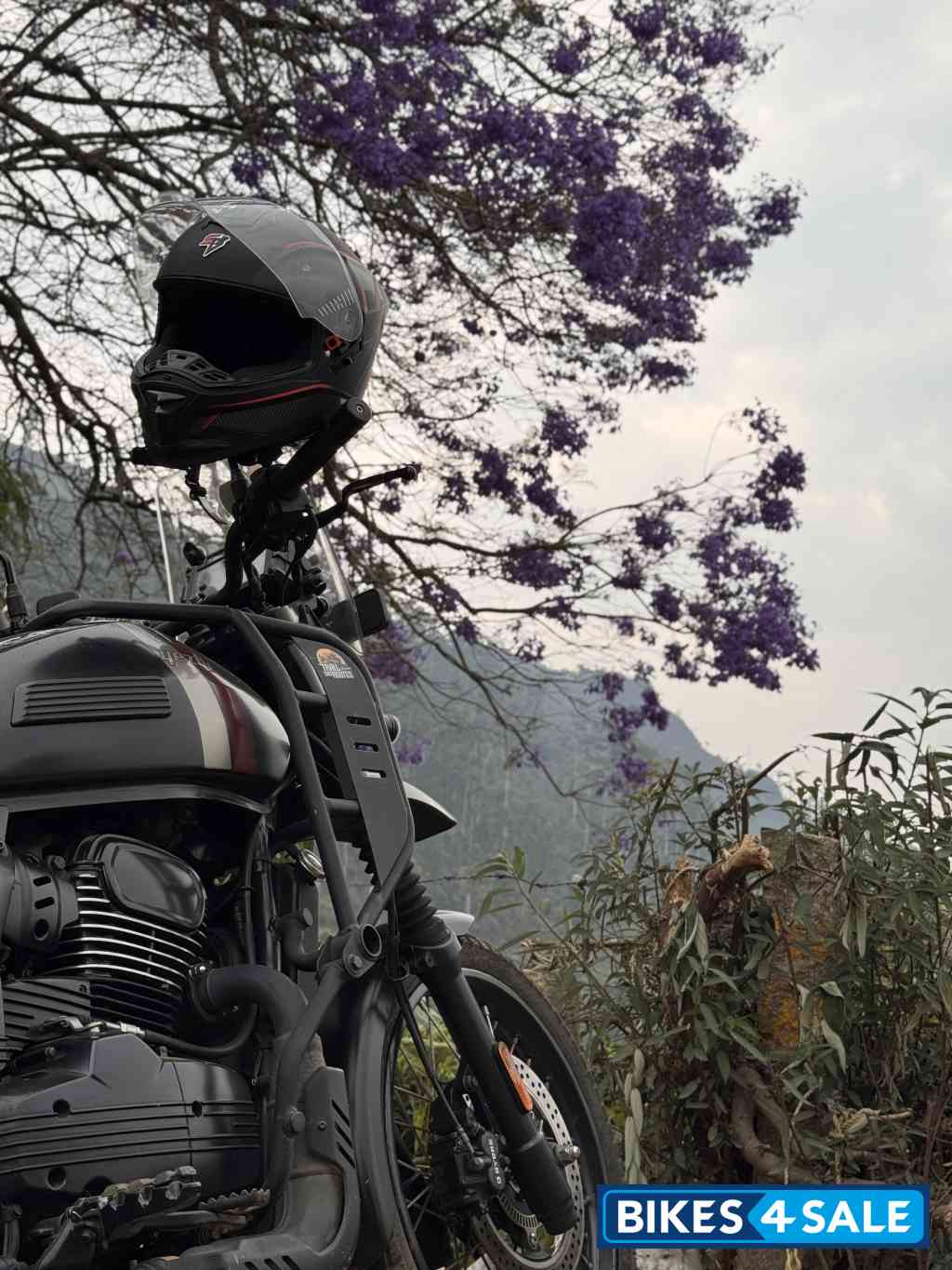 Yezdi Adventure Matte