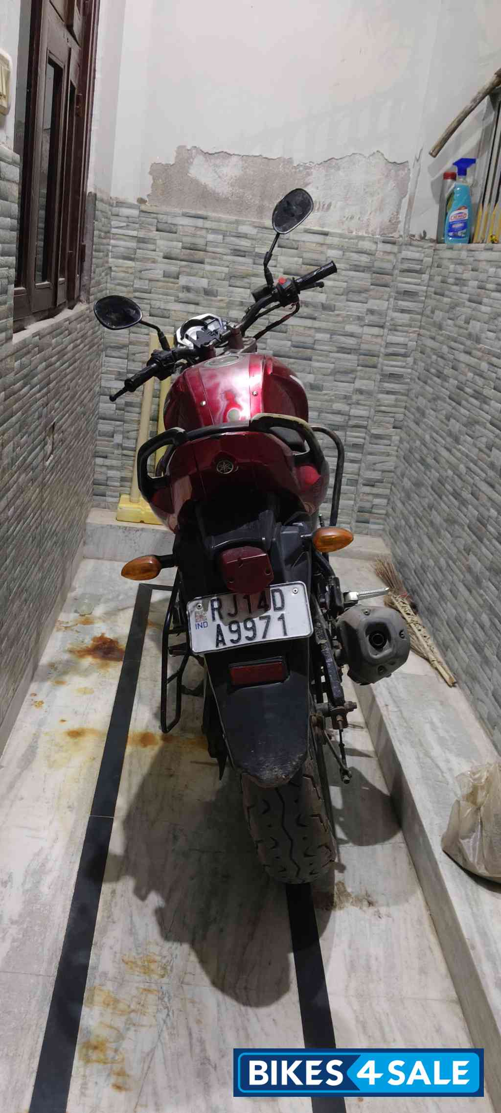 Yamaha FZ16