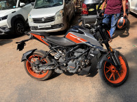 Silver Metallic Matt KTM Duke 200 ABS