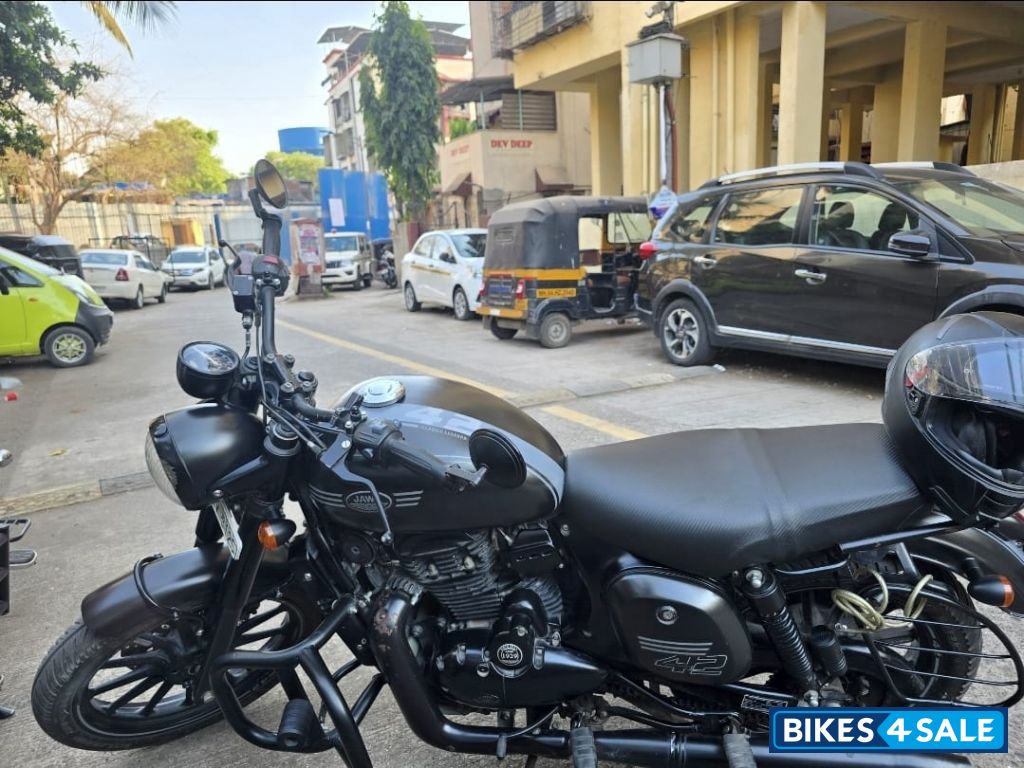 Matte Black Jawa 42 Dual Channel ABS AllStar Black