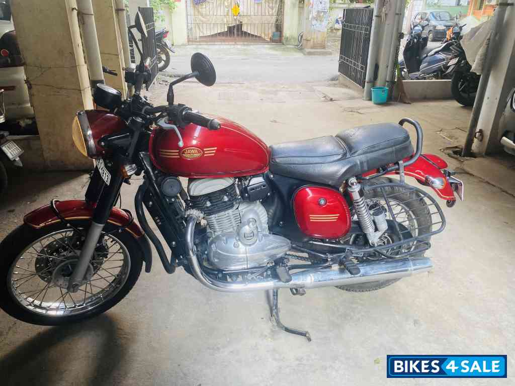 Red Jawa 42 Dual Channel ABS Orion Red
