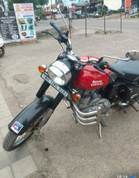 Royal Enfield Classic 350 Redditch Red