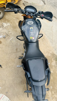 Bajaj Dominar 400