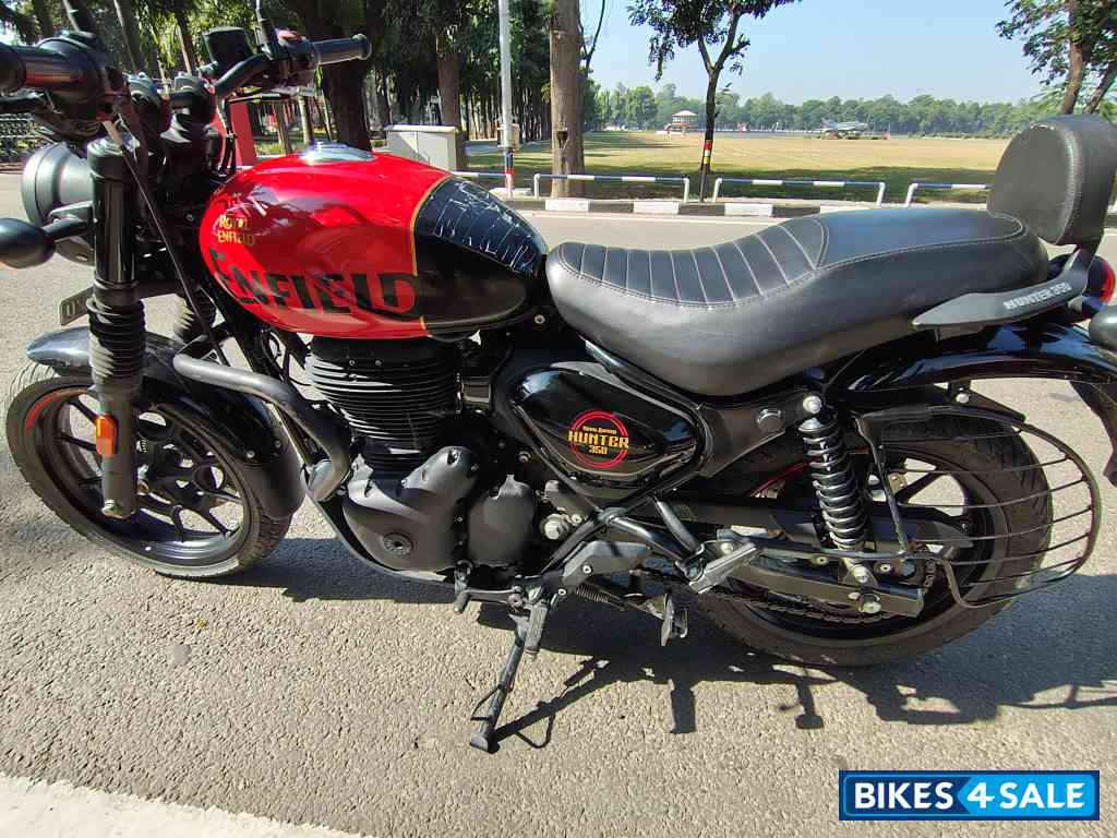 Royal Enfield Hunter 350 Metro