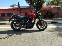 Royal Enfield Hunter 350 Metro