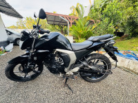 Yamaha FZ