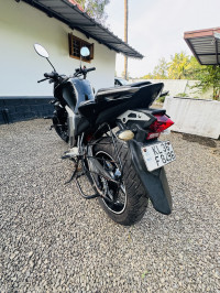 Yamaha FZ