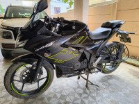 Suzuki Gixxer SF