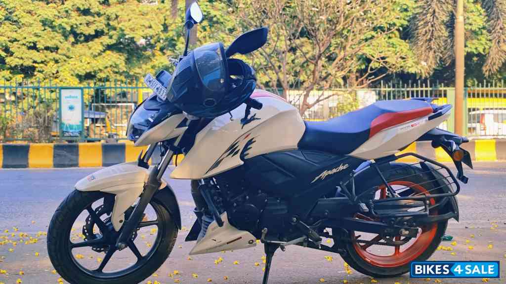 TVS Apache RTR 160 4V Special Edition