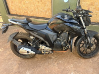 Yamaha FZ25