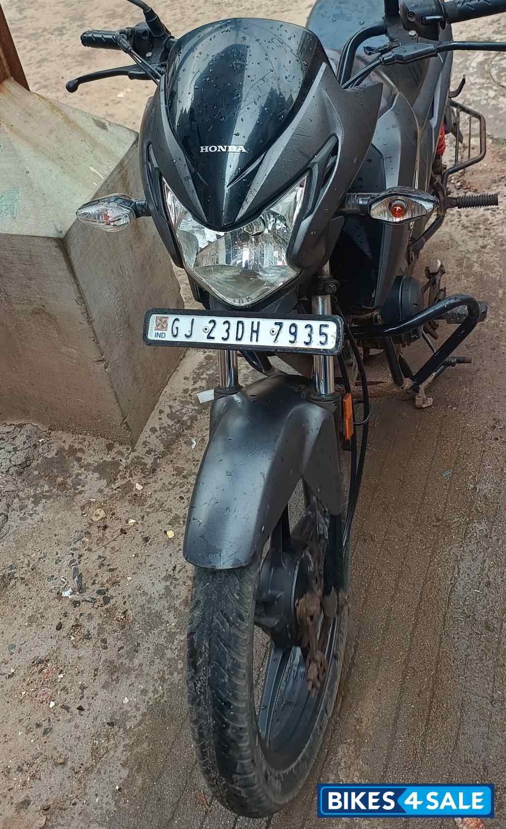 Grey Honda Livo BS6 Grey Honda Livo BS6