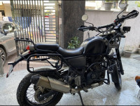 Granite (black) Royal Enfield Himalayan